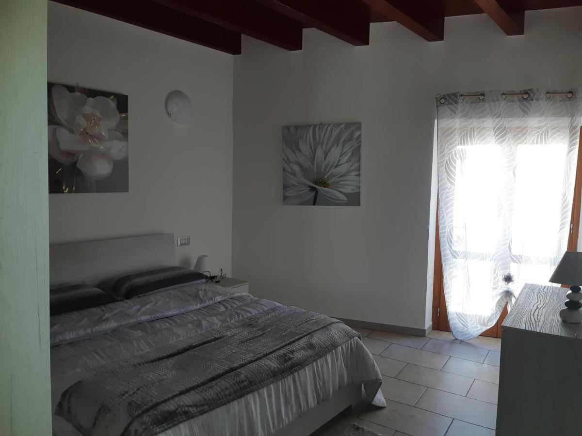 B&B La Genuina Guspini Esterno foto